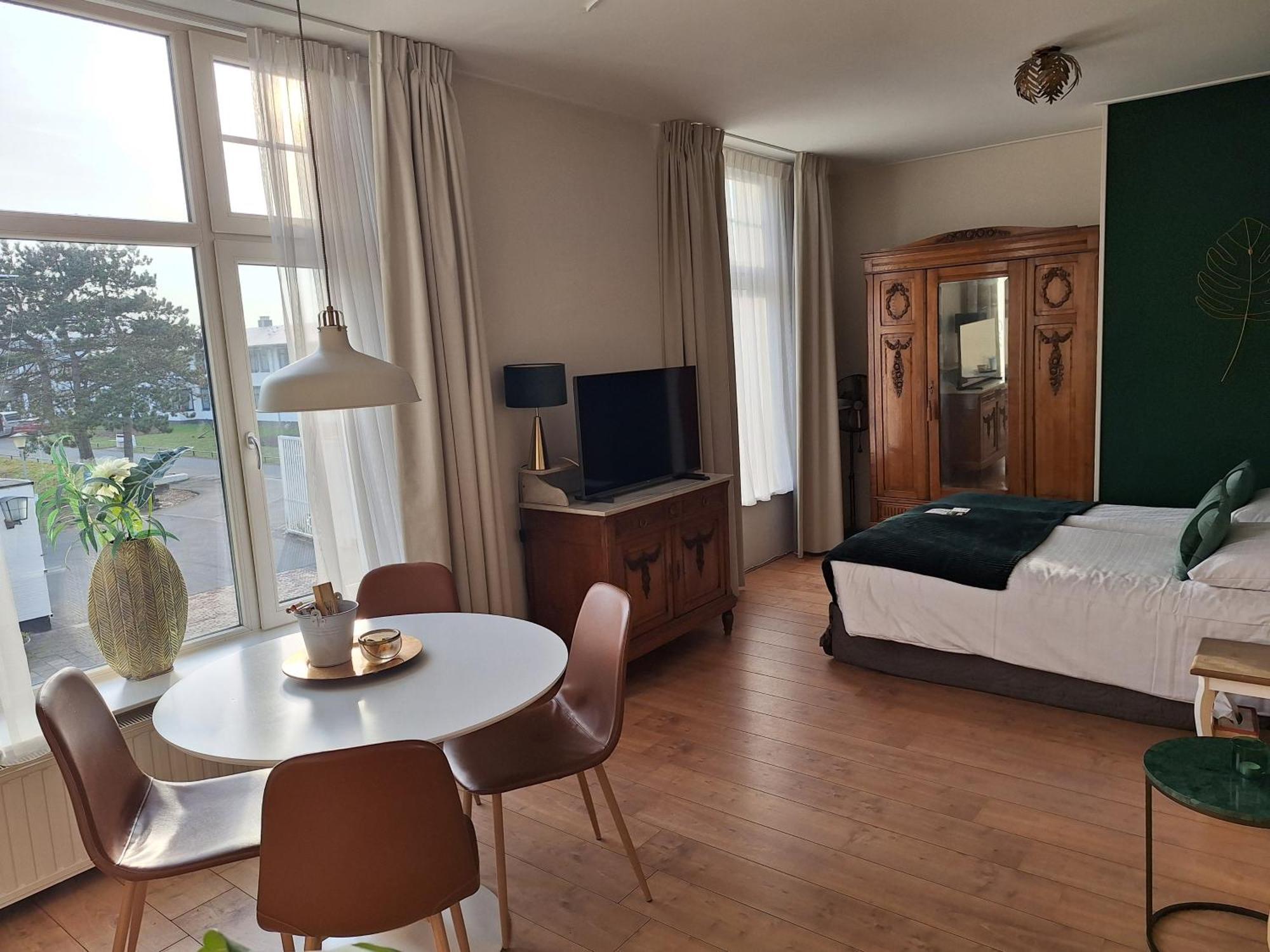 Prins Appartementen Egmond aan Zee Exterior foto